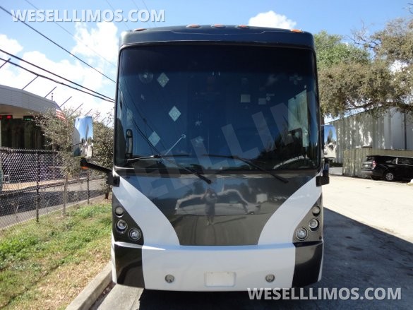 2012 CT Coachworks  Freightliner XCR 41 Super Cruiser Limo Bus