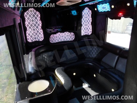 2012 CT Coachworks  Freightliner XCR 41 Super Cruiser Limo Bus