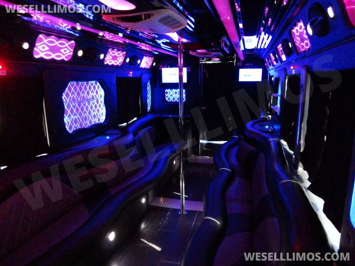 Photo of Limo Bus for sale: 2012 Freightliner XCR 41 Super Cruiser 41&quot; by CT Coachworks