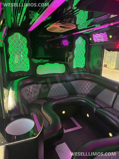 2012 CT Coachworks  Freightliner XCR 41 Super Cruiser Limo Bus