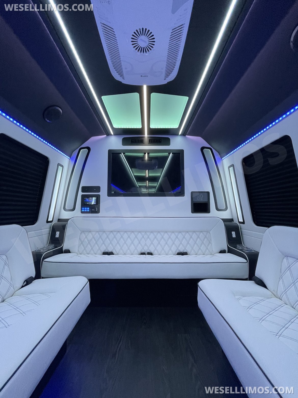 Photo of Limo Bus for sale: 2025 Ford F600 by LGE COACHWORKS