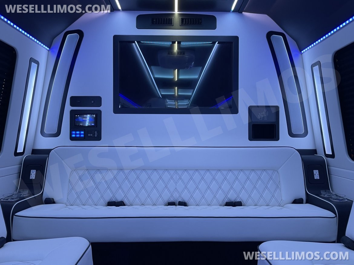 Photo of Limo Bus for sale: 2025 Ford F600 by LGE COACHWORKS