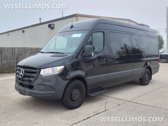 2021 Ultimate toys Mercedes-Benz 2500 Executive Shuttle