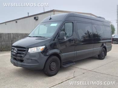 2021 Ultimate toys Mercedes-Benz 2500 Executive Shuttle
