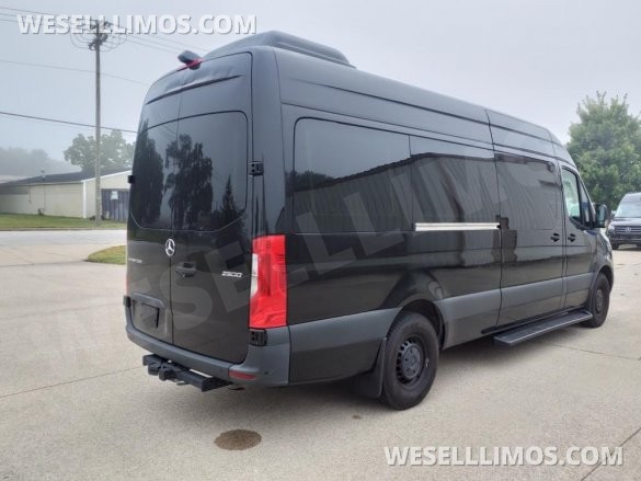 2021 Ultimate toys Mercedes-Benz 2500 Executive Shuttle
