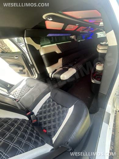 2023 Pinnacle  Chrysler 300  stretch Limousine