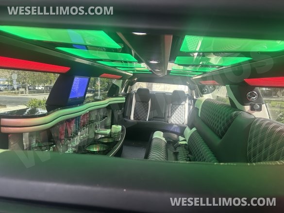 2023 Pinnacle  Chrysler 300  stretch Limousine