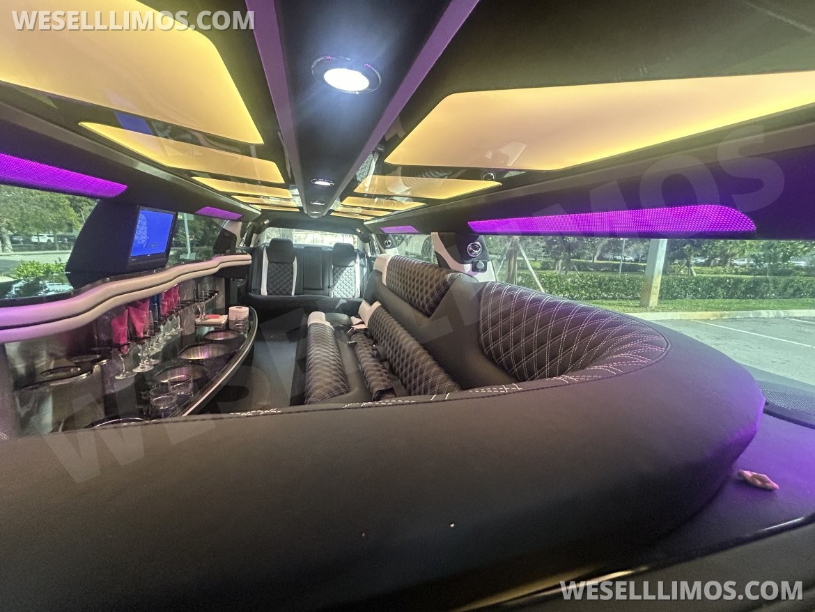 Photo of Limousine for sale: 2023 Chrysler 300 140" by Pinnacle