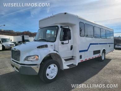 2018 Freightliner Glacial S2 Shuttle Bus for Sale in Fairview, NJ - Main Photo