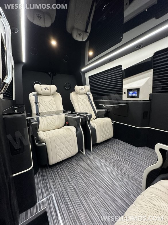 Low roof 144 CEO Sprinter