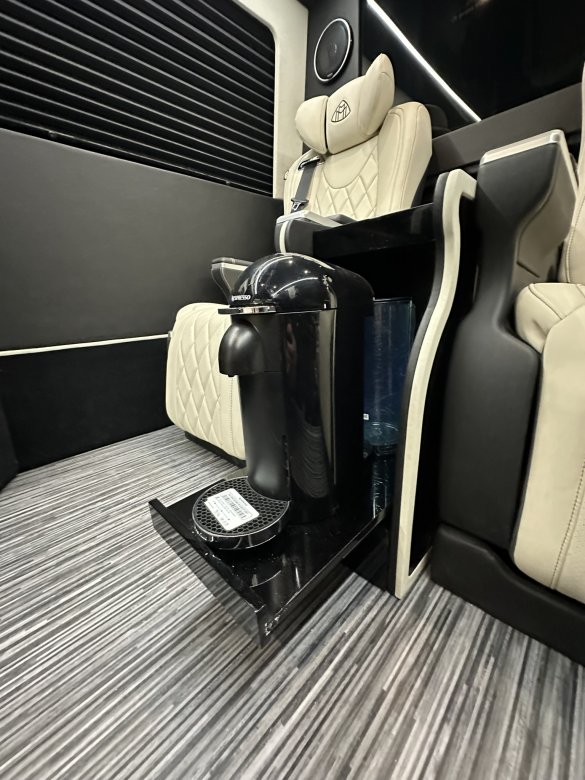 Low roof 144 CEO Sprinter