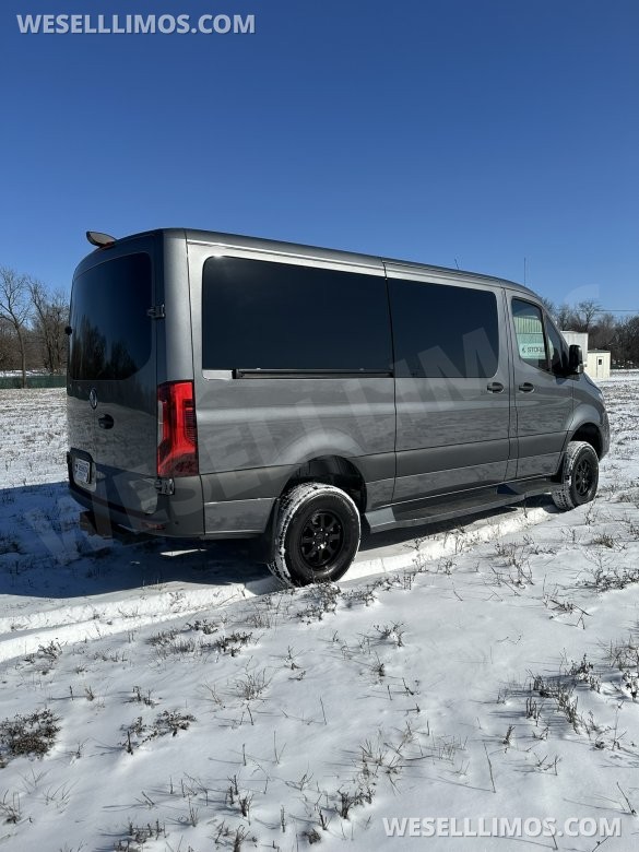 Low roof 144 CEO Sprinter