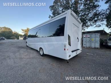 2017 Ford E450 Shuttle Bus By Berkshire