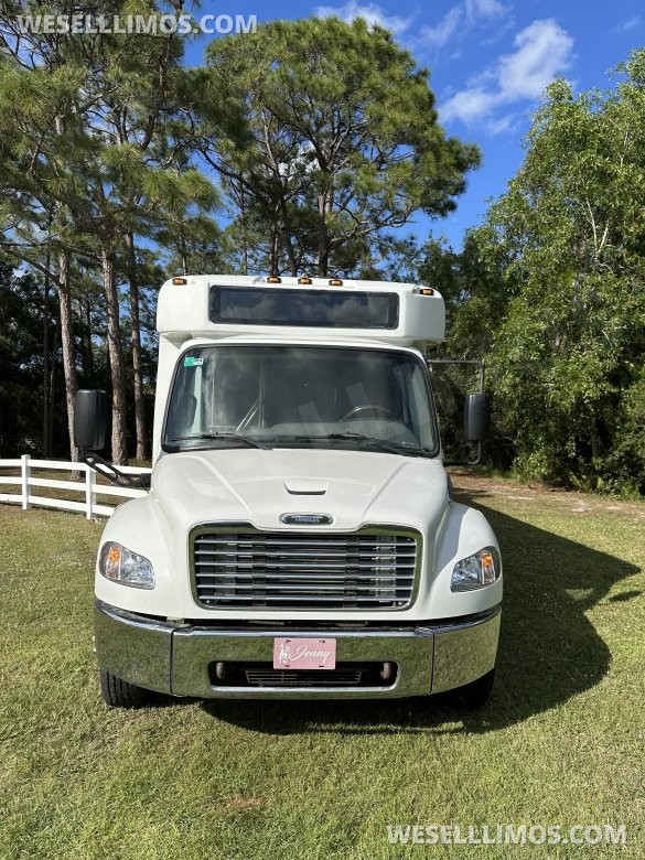 2017 Freightliner S2C Chassis  Limo Bus