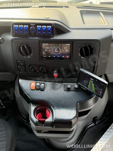 2017 Ford E-450 Limo Party Bus 20 passenger