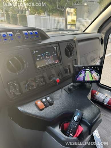 2017 Ford E-450 Limo Party Bus 20 passenger