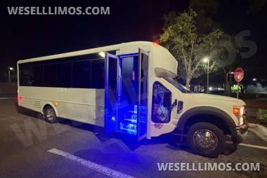 2019 Ford F550 Limo Bus for Sale in Orlando, FL - Main Photo