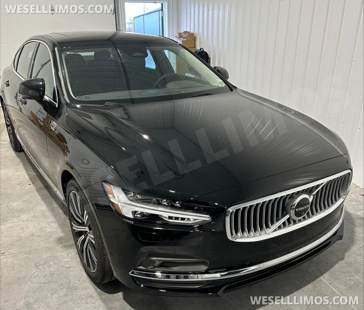 Sedan for sale: 2023 Volvo S90