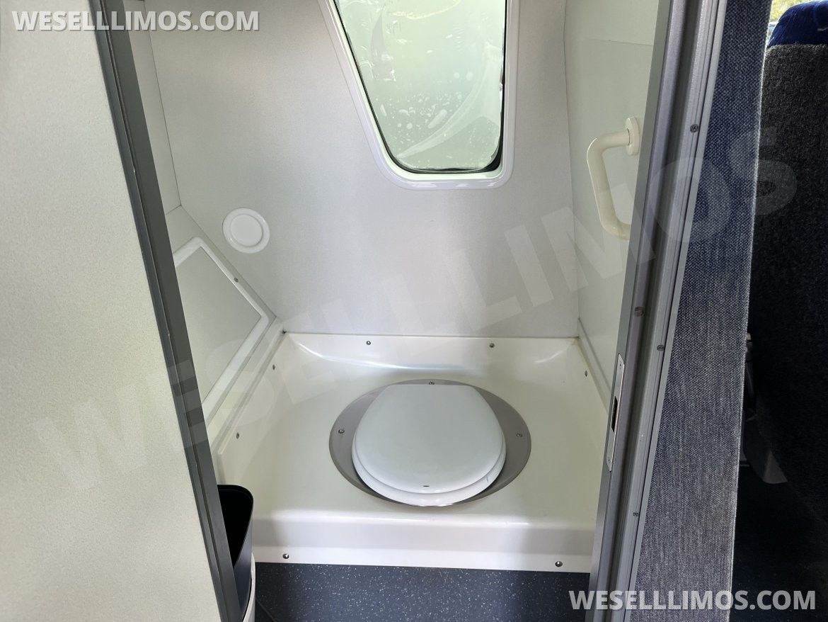 Photo of Motorcoach for sale: 2012 Van Hool TD 925 45"