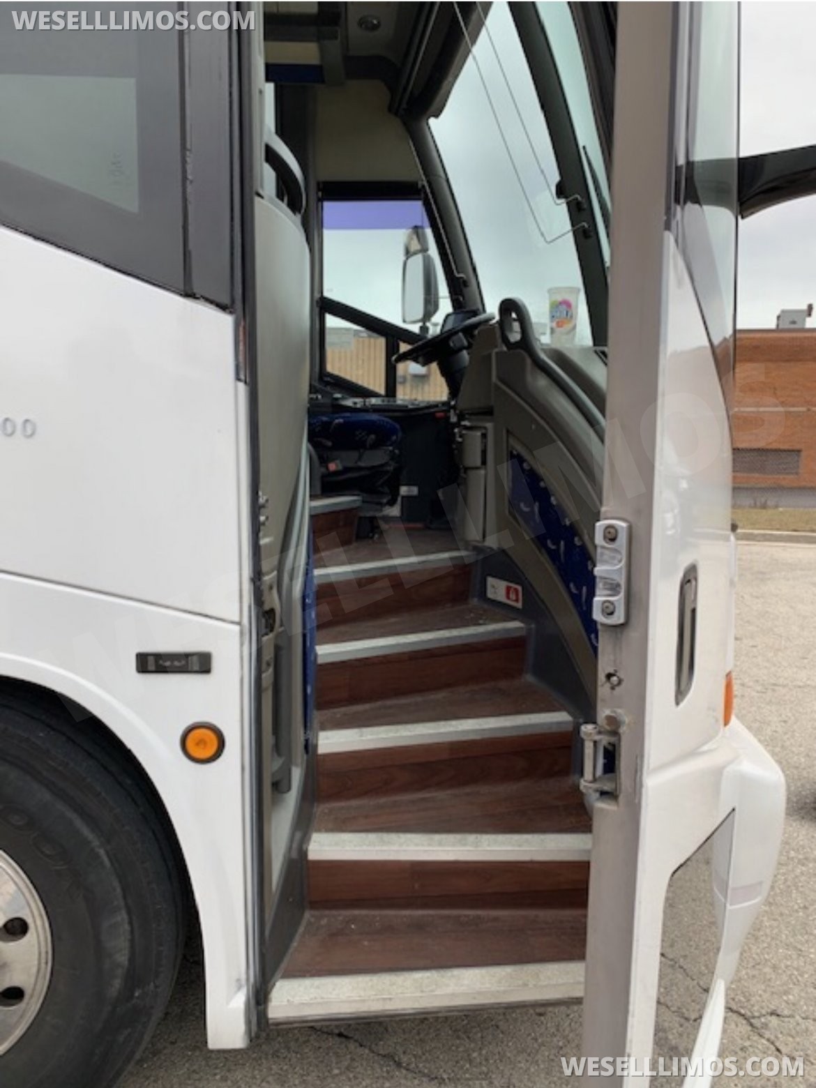 Photo of Motorcoach for sale: 2003 MCI J4500 Series by MCI