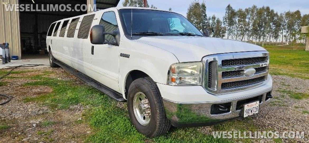 SUV Stretch for sale: 2005 Ford Excursion 408&quot;