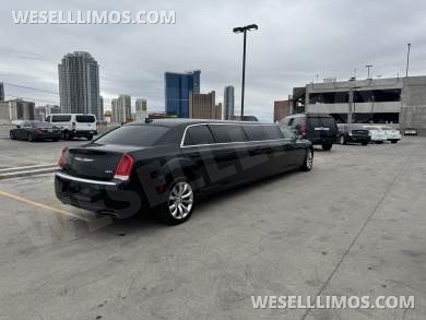 2017 Chrysler 300 Limousine Limousine for Sale in Las Vegas, NV - Photo 2