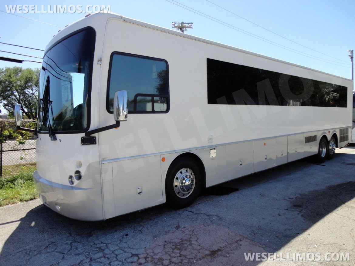 Limo Bus for sale: 2011 Freightliner XCR 45 Super Cruiser by CT Coachworks