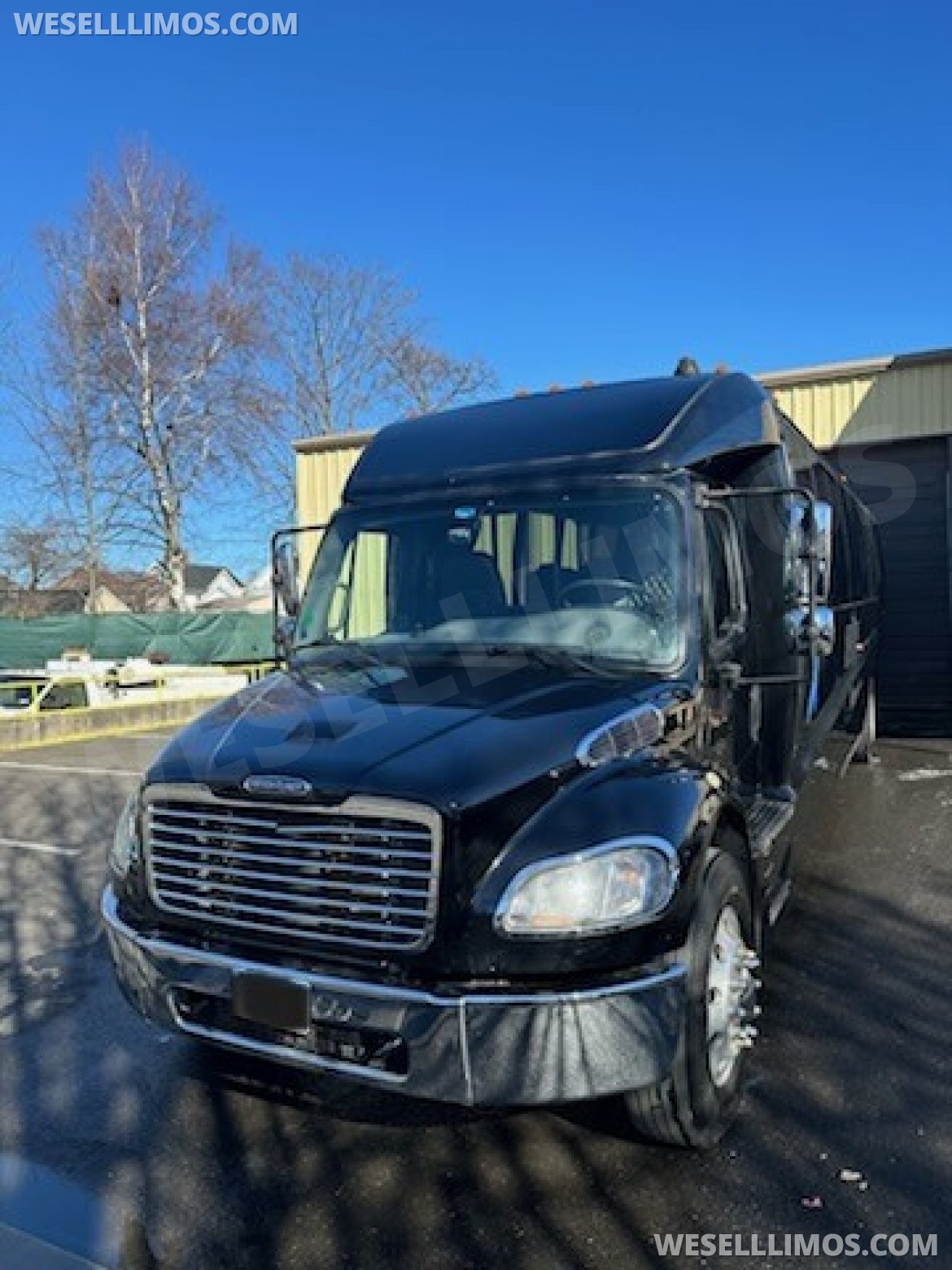 Executive Shuttle for sale: 2016 Freightliner GM40 40&quot; by Grech