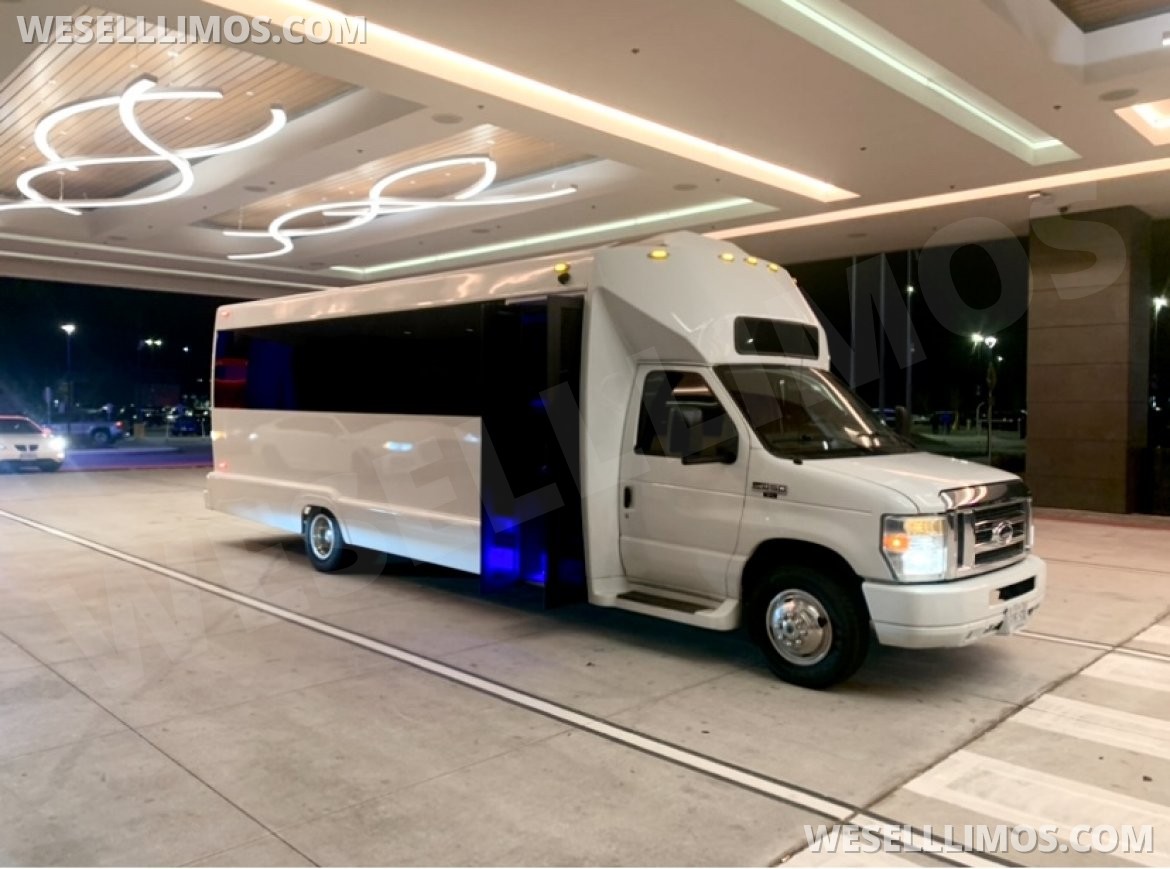 Limo Bus for sale: 2011 Ford E450 by Tiffany Coach