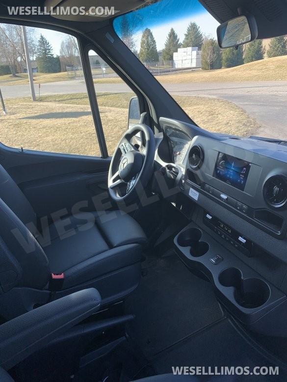 2025 TWR Specialty Vehicles Mercedes-Benz 3500 XD Limo Sprinter