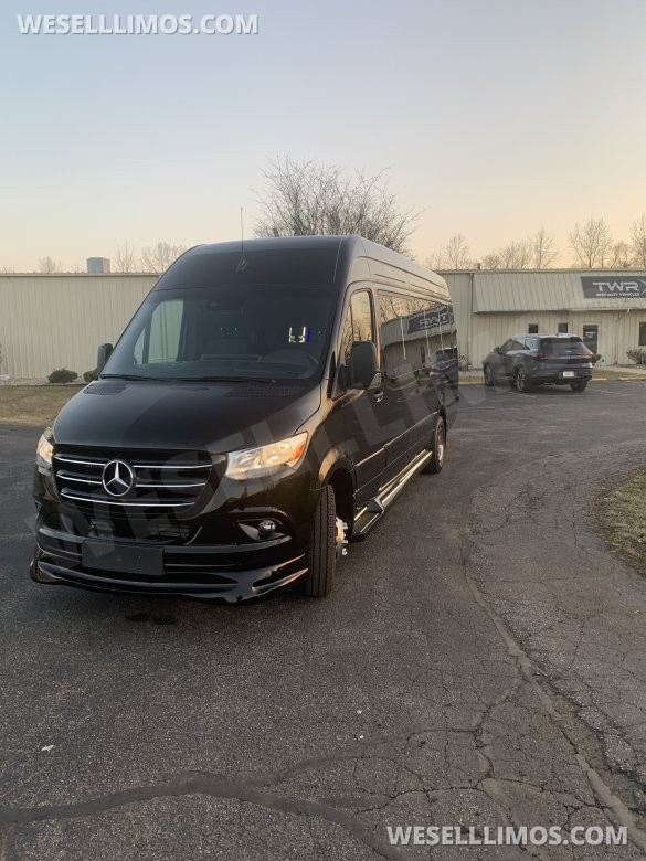 2025 TWR Specialty Vehicles Mercedes-Benz 3500 XD Limo Sprinter