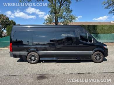 2019 First Class Customs Mercedes-Benz Sprinter Sprinter