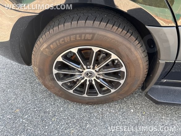 2019 First Class Customs Mercedes-Benz Sprinter Sprinter