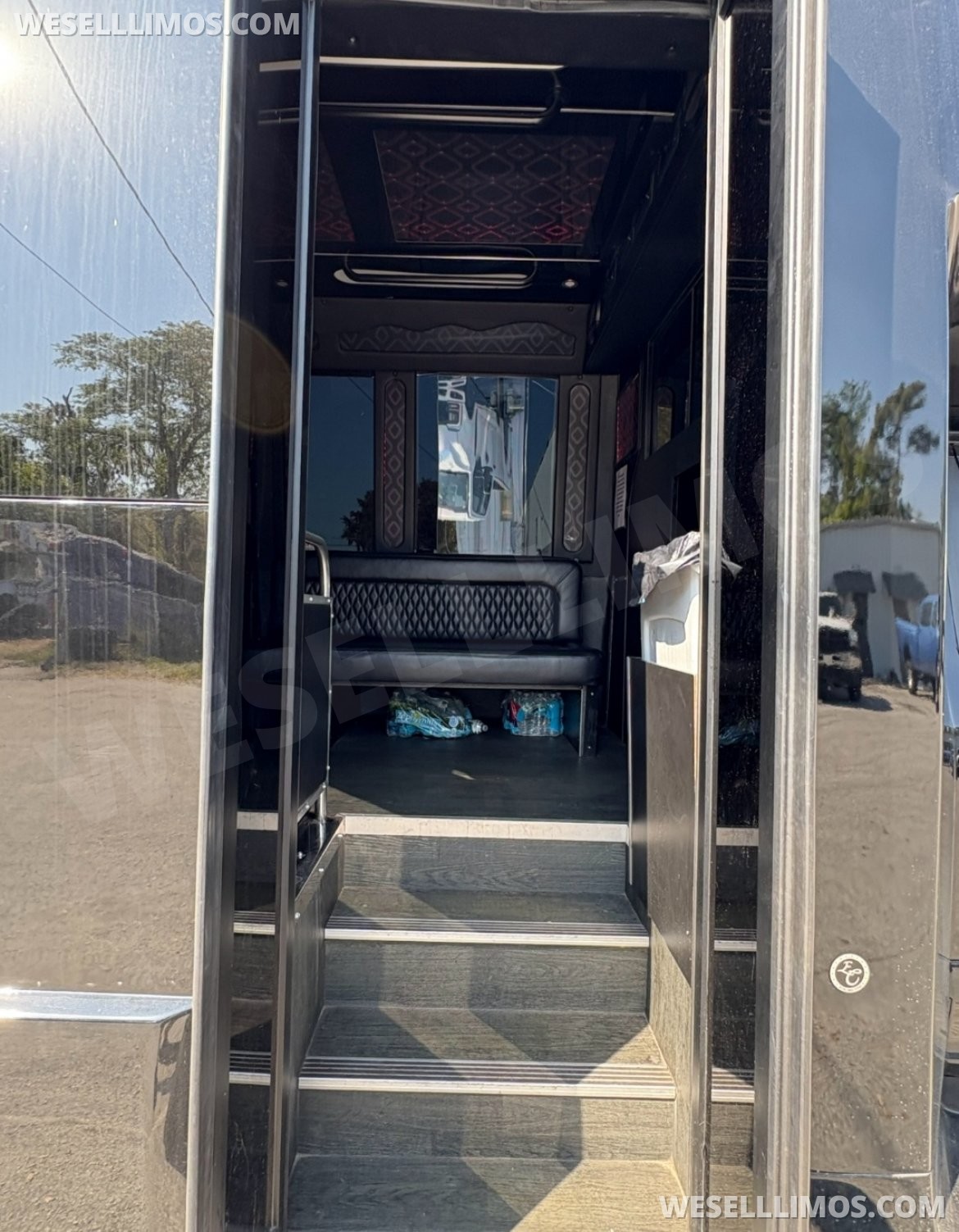 Photo of Limo Bus for sale: 2018 Ford F550 34&quot; by Executive