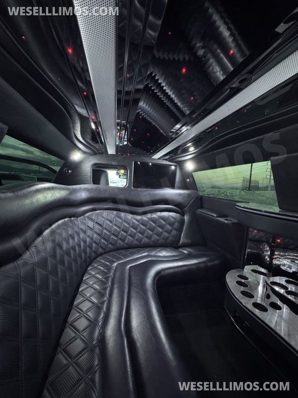 2014 Chrysler 300 Executive Coach Builder 120” 10 Passenger Limousine