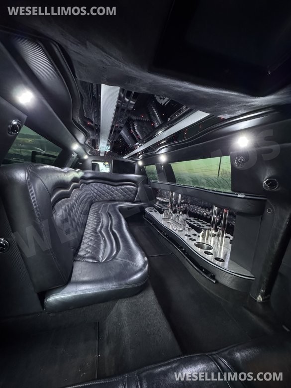 2014 Chrysler 300 Executive Coach Builder 120” 10 Passenger Limousine