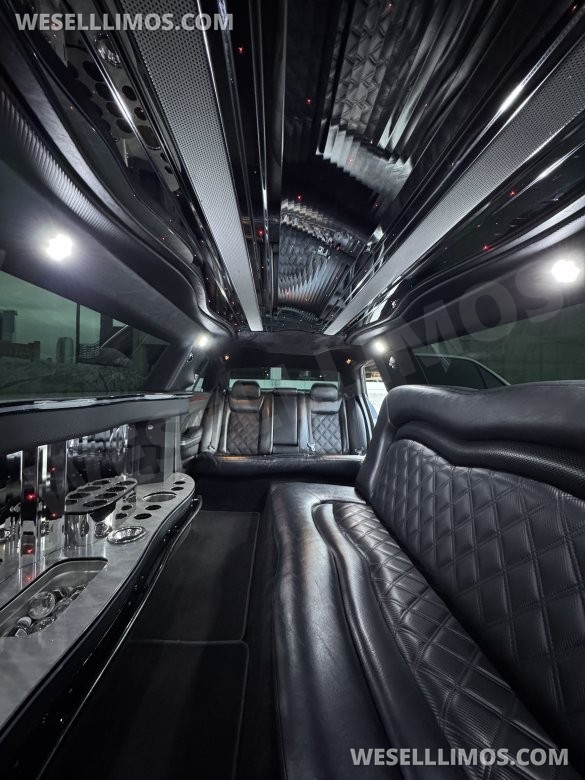 2014 Chrysler 300 Executive Coach Builder 120” 10 Passenger Limousine