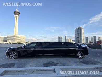 2014 Chrysler 300 Executive Coach Builder 120” 10 Passenger Limousine