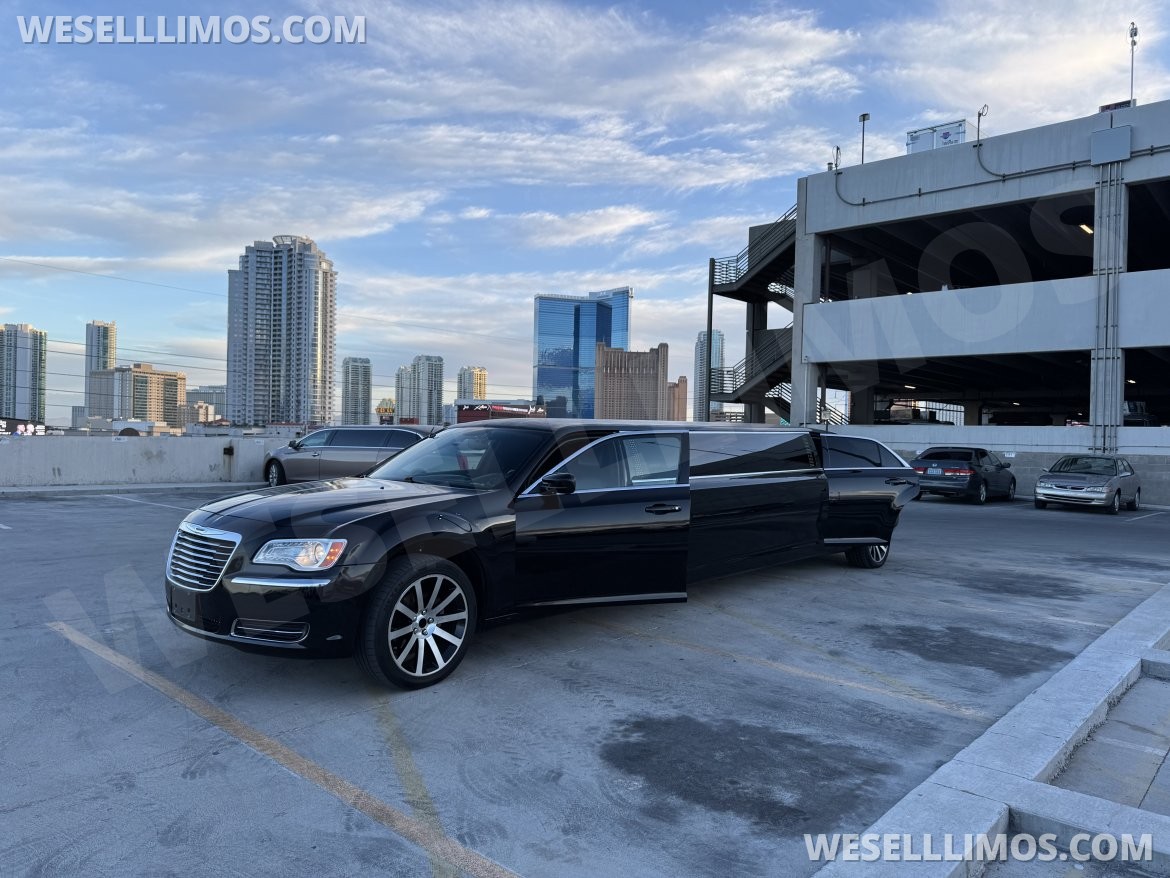 Limousine for sale: 2014 Chrysler 300 Limousine 120" by Executive Coach Builder