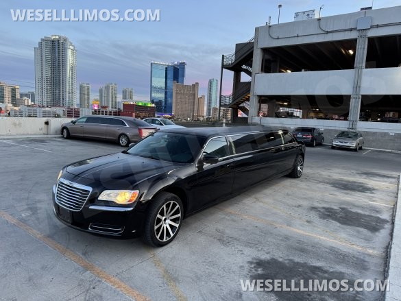 2014 Chrysler 300 Executive Coach Builder 120” 10 Passenger Limousine