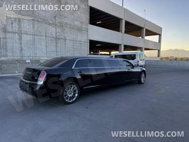 2014 Chrysler 300 Executive Coach Builder 7 Passenger Limousine**Priced to Sell**