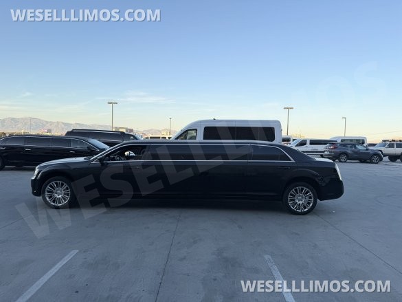2014 Chrysler 300 Executive Coach Builder 7 Passenger Limousine**Priced to Sell**