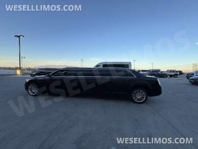 2014 Chrysler 300 Executive Coach Builder 7 Passenger Limousine**Priced to Sell**