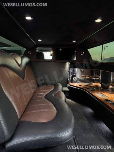 2014 Chrysler 300 Executive Coach Builder 7 Passenger Limousine**Priced to Sell**