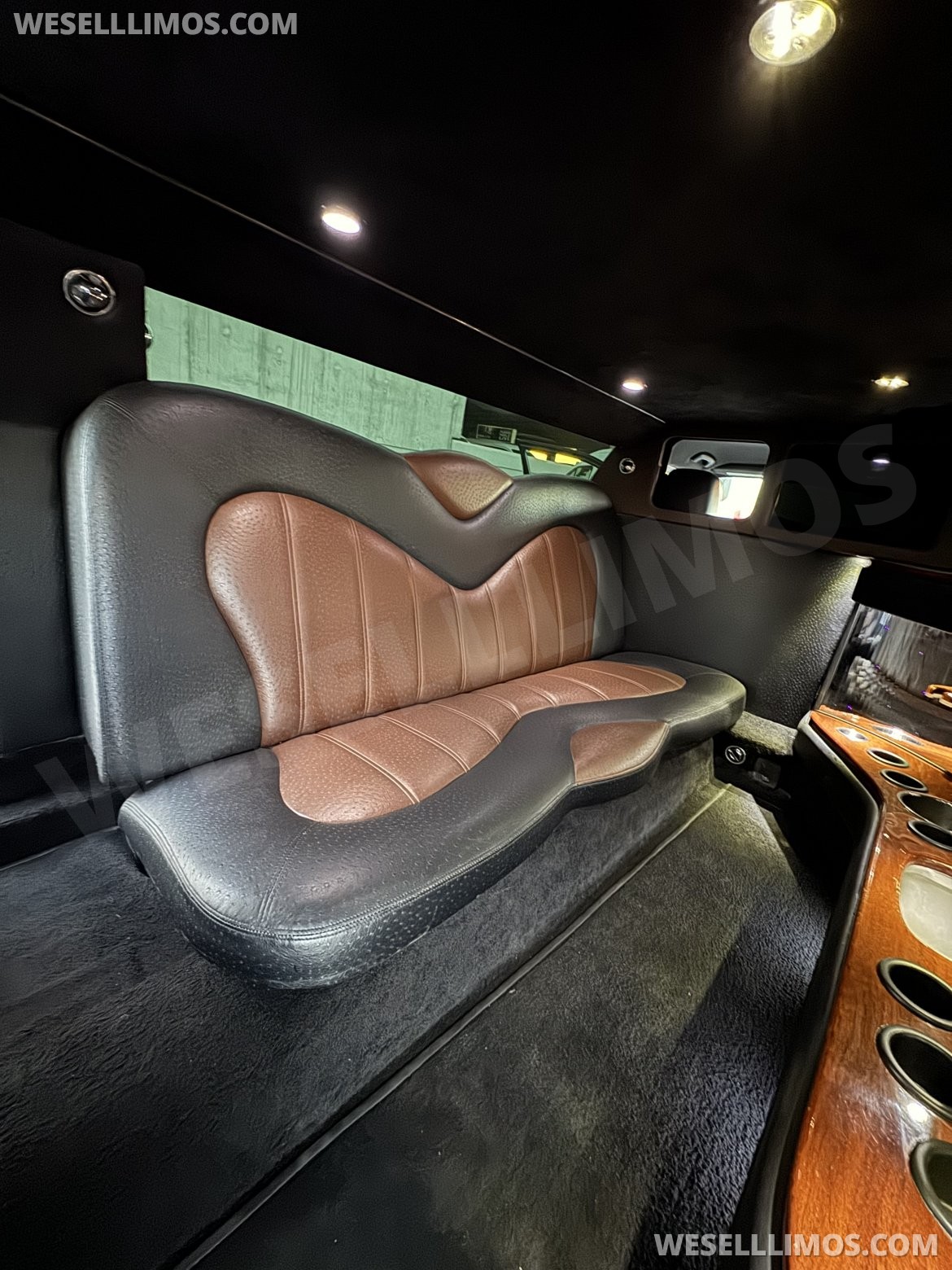 Photo of Limousine for sale: 2014 Chrysler 300 Limousine by Executive Coach Builder