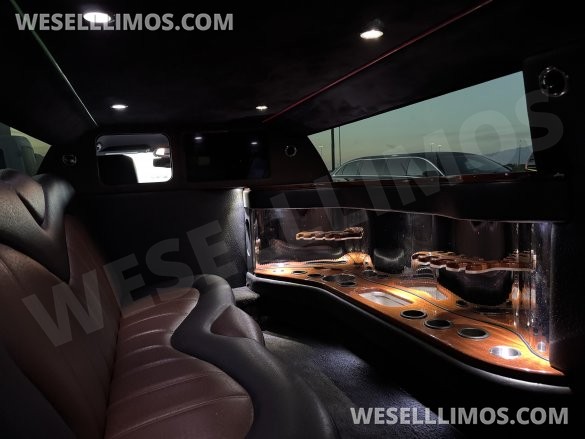 2014 Chrysler 300 Executive Coach Builder 7 Passenger Limousine**Priced to Sell**