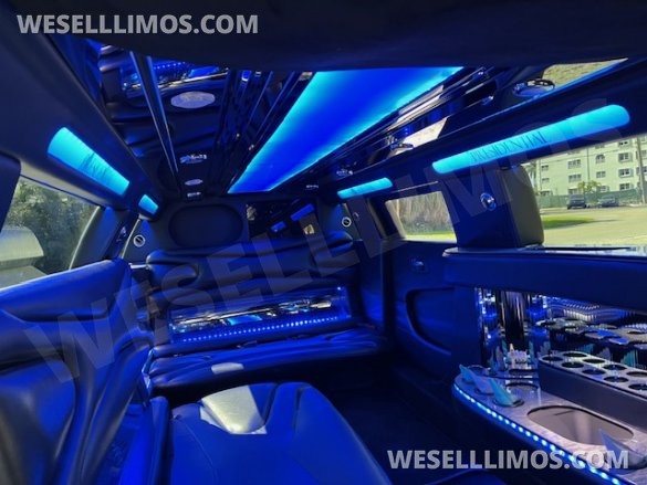 2017 Pinnacle Chrysler 300 Limousine