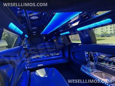 2017 Pinnacle Chrysler 300 Limousine