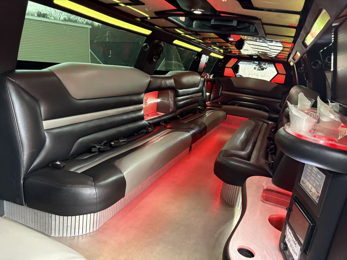 Photo of Limousine for sale: 2016 Chevrolet Suburban 200" by Quality coach Work