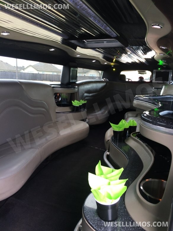 2007 Krystal Hummer H2 Limousine